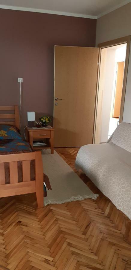 Apartments Ant บุดวา ภายนอก รูปภาพ
