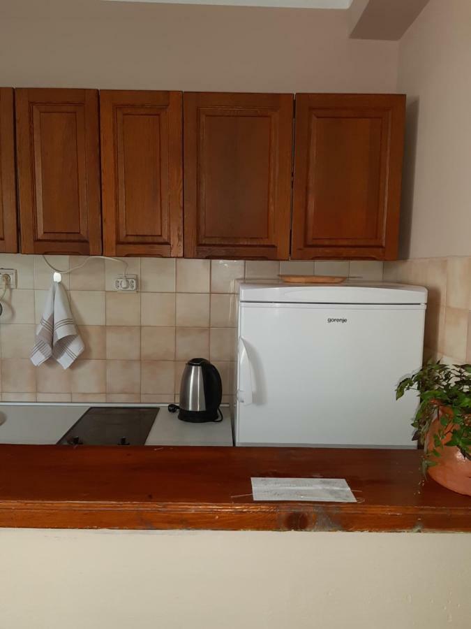 Apartments Ant บุดวา ภายนอก รูปภาพ